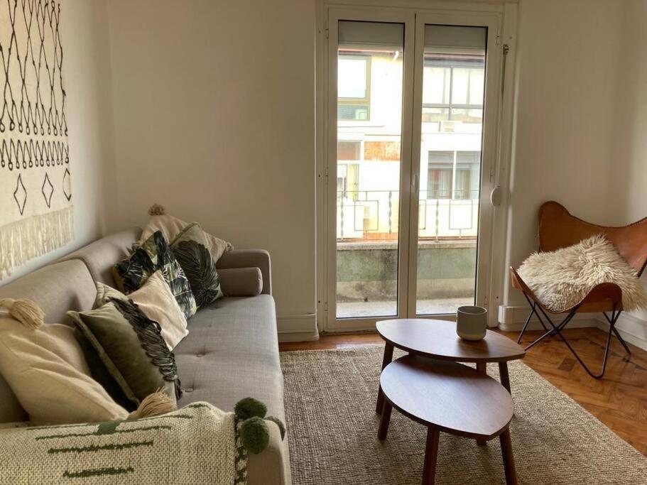 Apartamento Bem Localizado Para Familias & Amigos Daire Lisboa Dış mekan fotoğraf